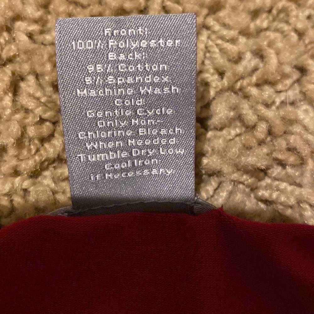 EUC ANN TAYLOR DEEP RED CAMISOLE SIZE XS - Picture 3 of 6